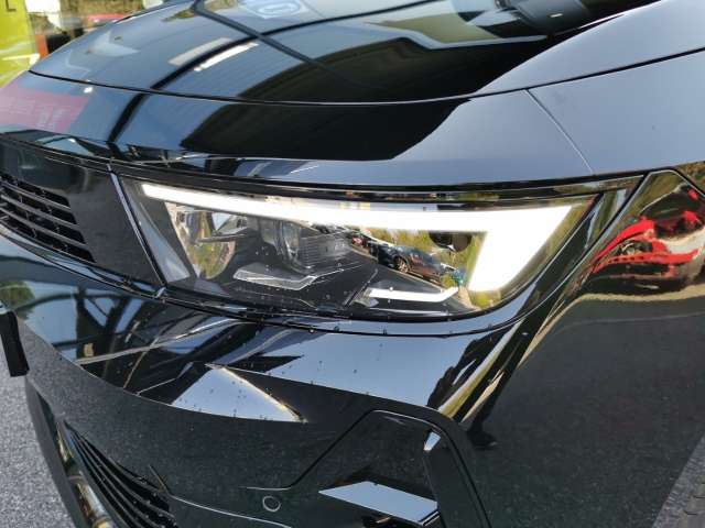 Fahrzeugbild eines Opel Astra