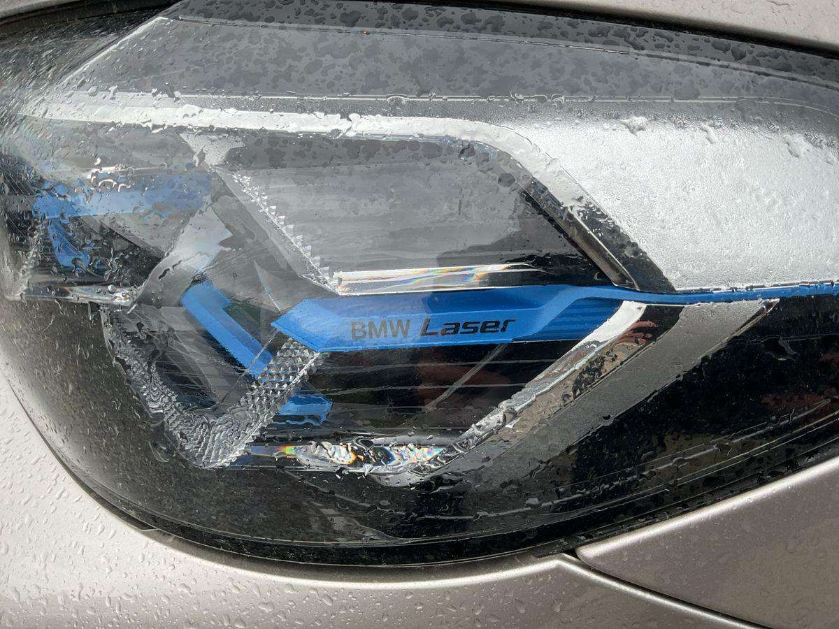 Fahrzeugbild eines BMW ix3
