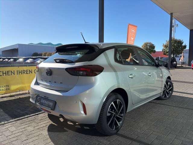 Fahrzeugbild eines Opel Corsa
