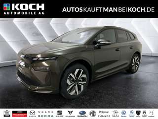 Schräge Frontansicht auf einen Skoda ENYAQ , freigestellt