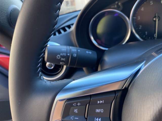 Fahrzeugbild eines Mazda MX-5