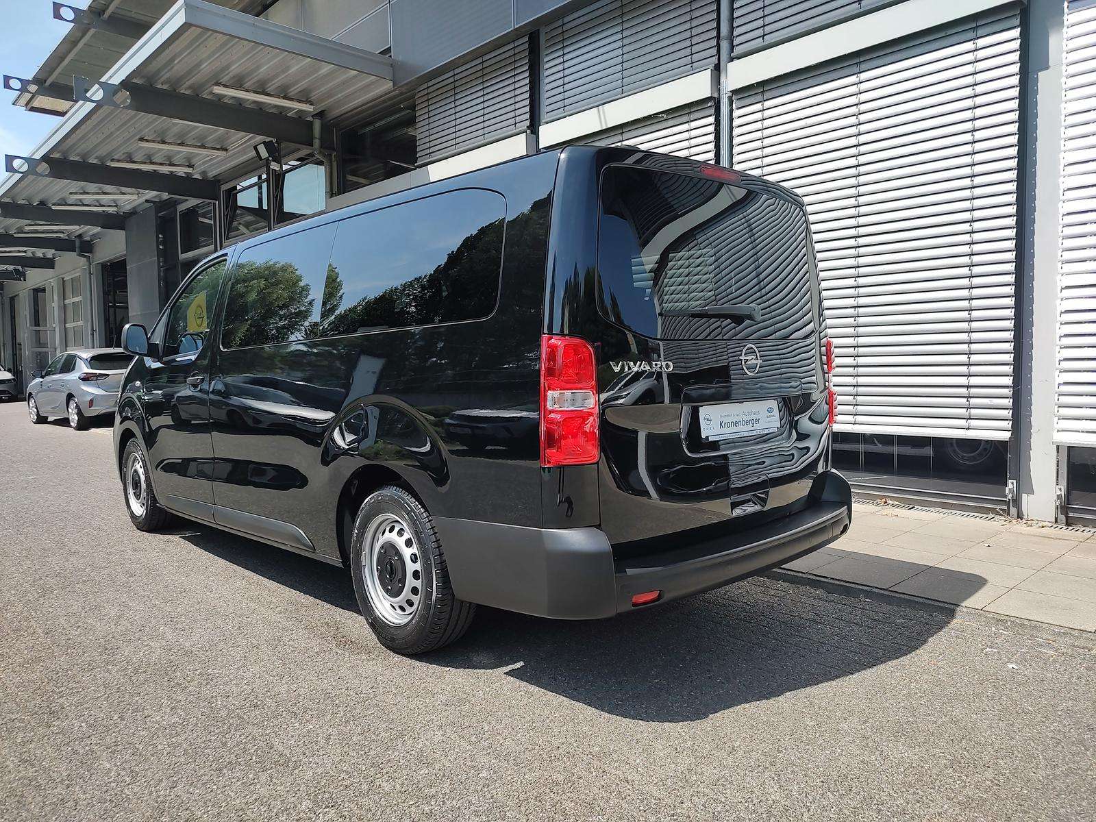 Fahrzeugbild eines Opel Vivaro