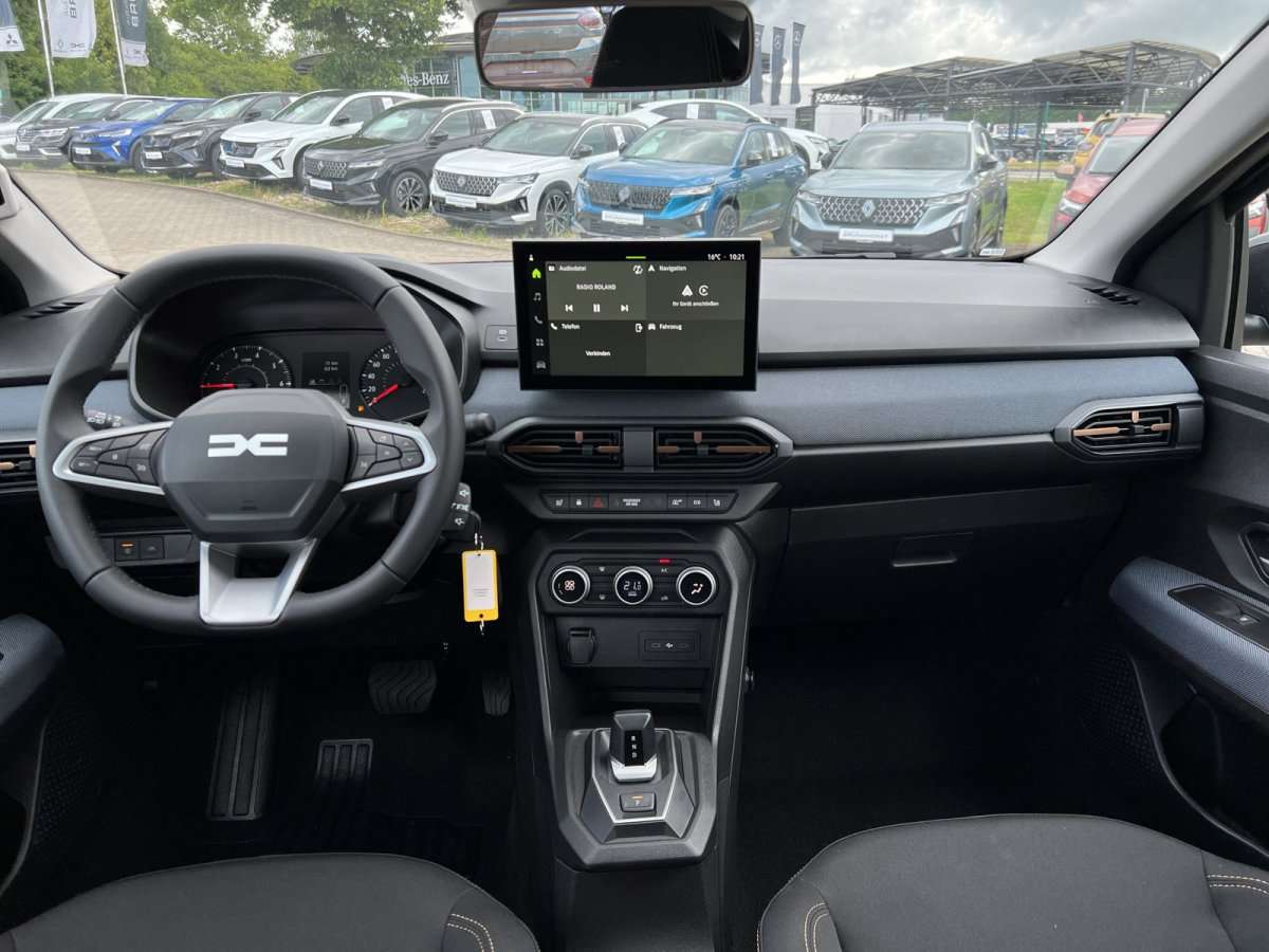Fahrzeugbild eines Dacia Sandero