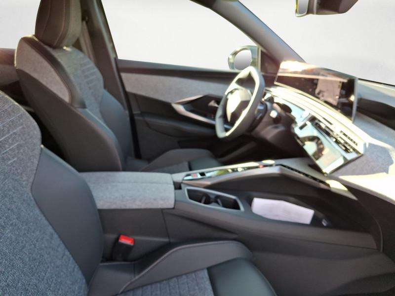 Fahrzeugbild eines Peugeot 3008