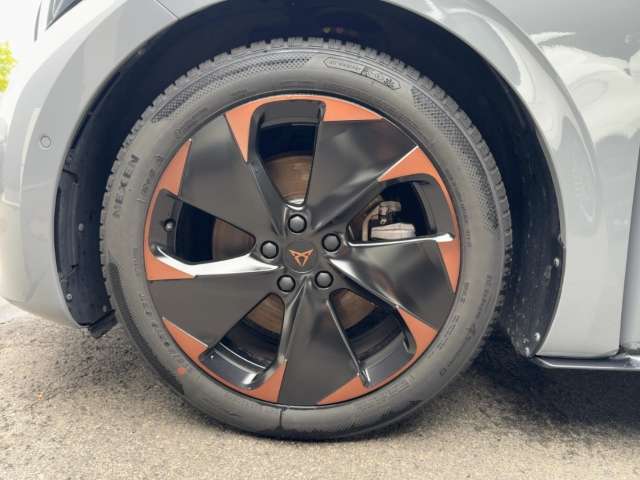 Fahrzeugbild eines CUPRA Born