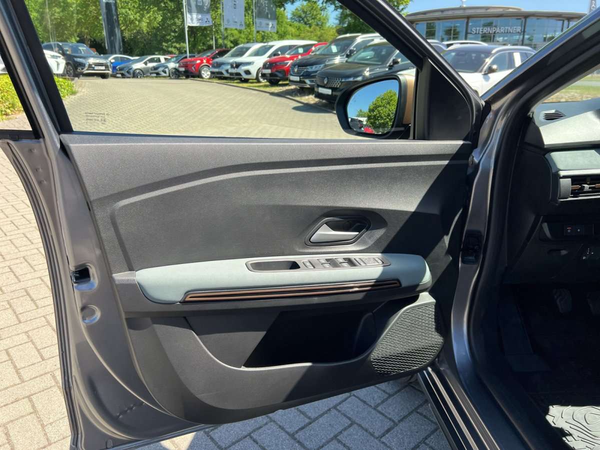 Fahrzeugbild eines Dacia Sandero