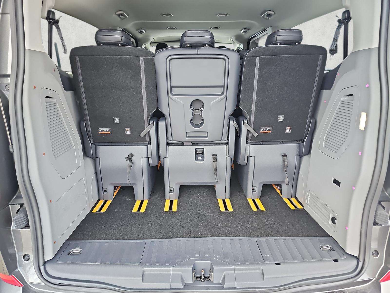 Fahrzeugbild eines Ford Tourneo Custom