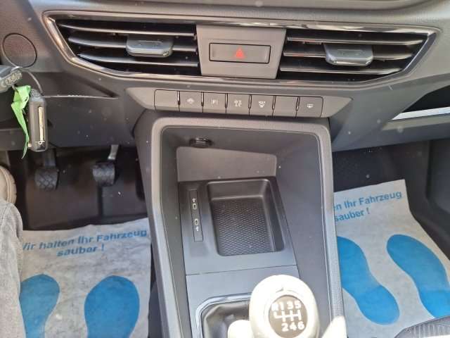 Fahrzeugbild eines Ford Transit Connect