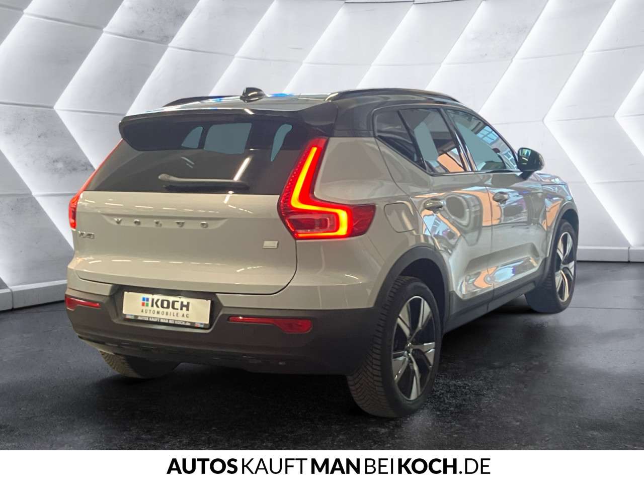 Fahrzeugbild eines Volvo XC40