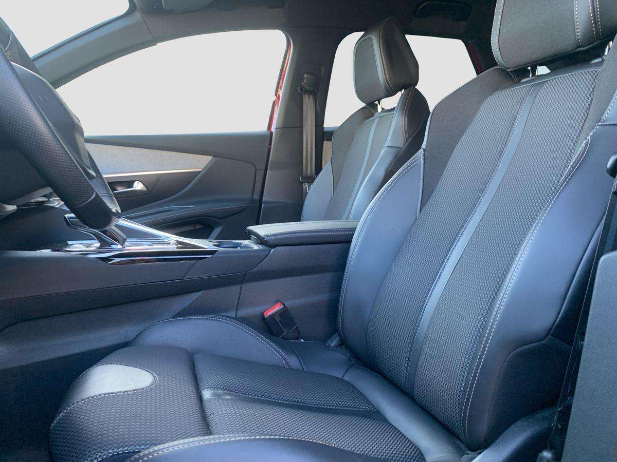 Fahrzeugbild eines Peugeot 3008