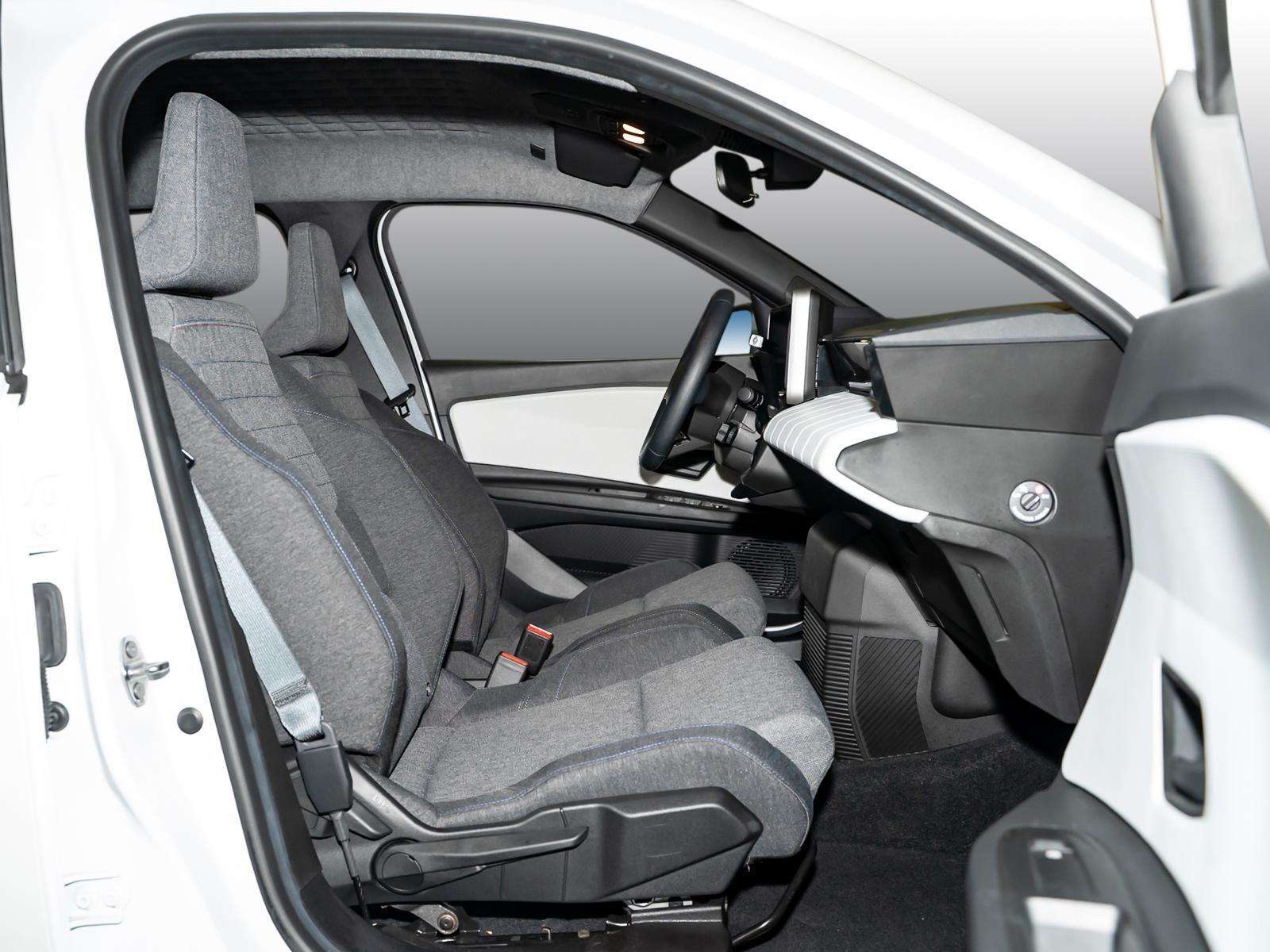 Fahrzeugbild eines Renault 5 E-TECH