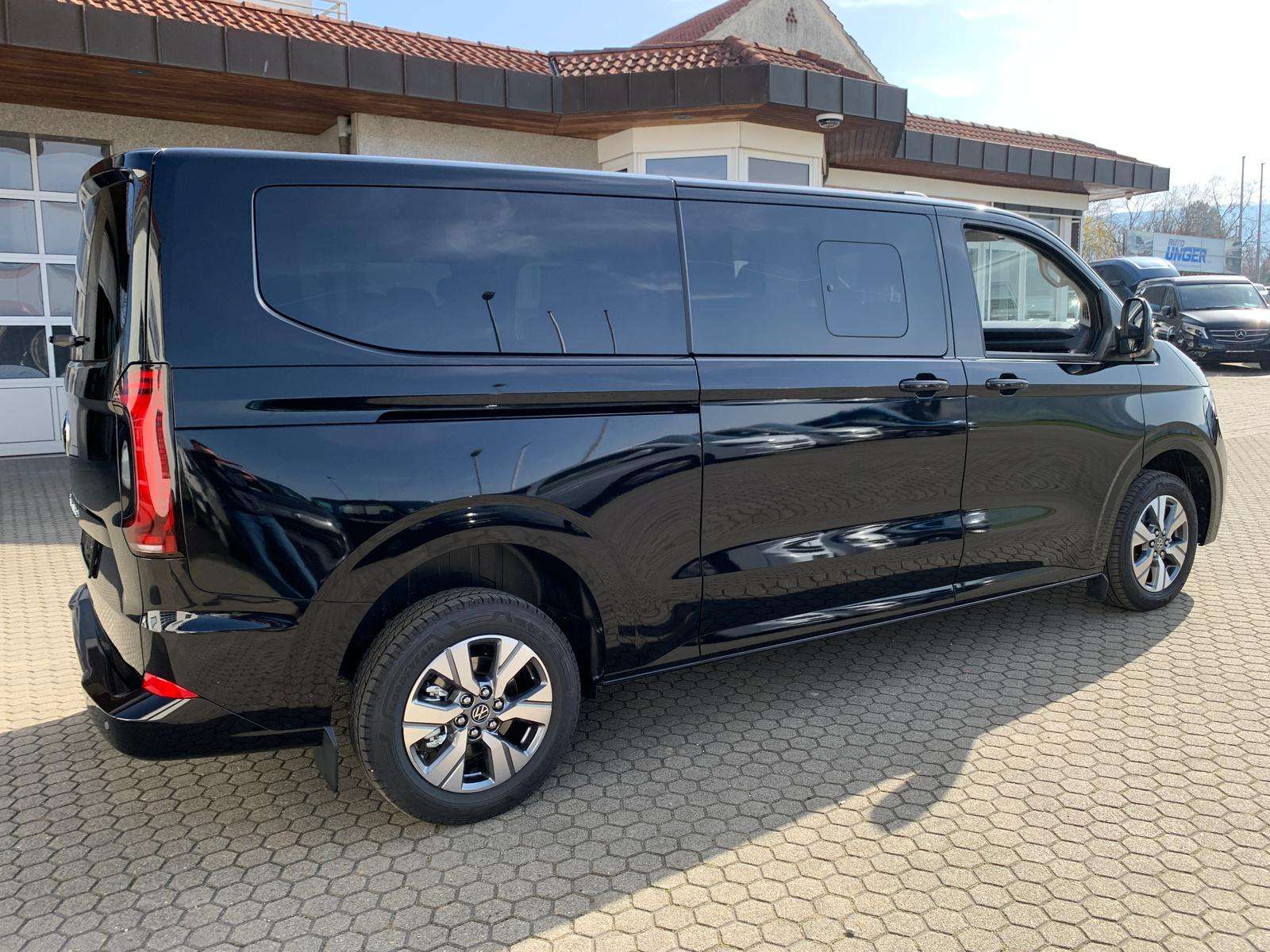 Fahrzeugbild eines Volkswagen Caravelle