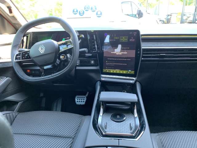 Fahrzeugbild eines Renault Austral