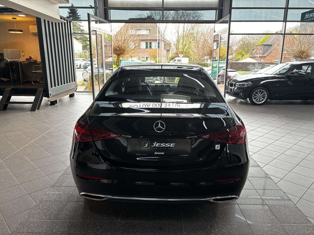 Fahrzeugbild eines Mercedes-Benz C-Klasse