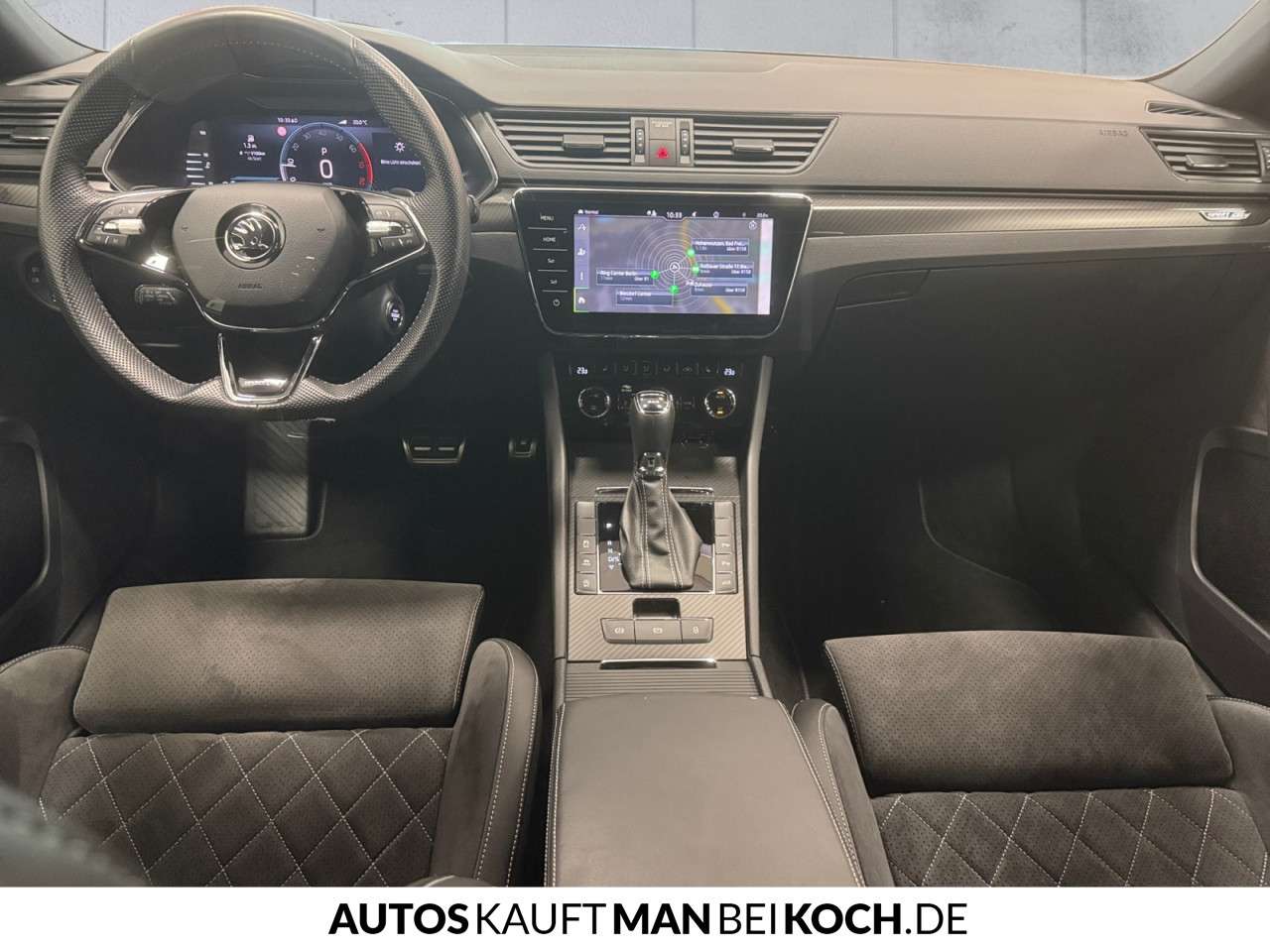 Fahrzeugbild eines Skoda Superb