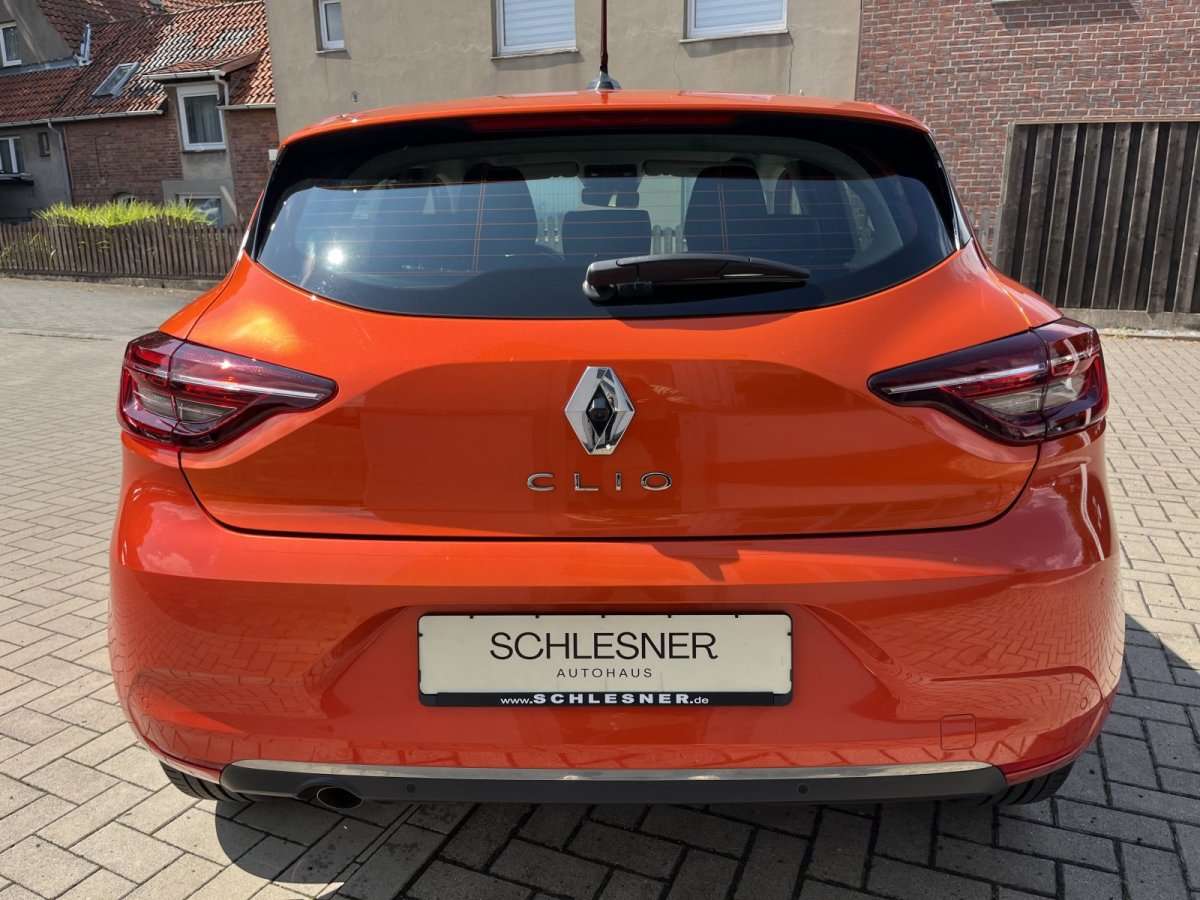 Fahrzeugbild eines Renault Clio