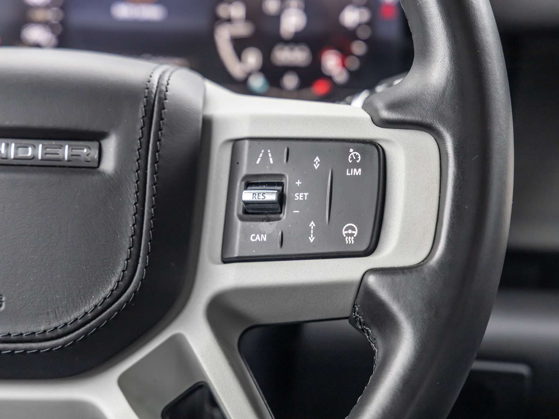 Fahrzeugbild eines Land Rover Defender