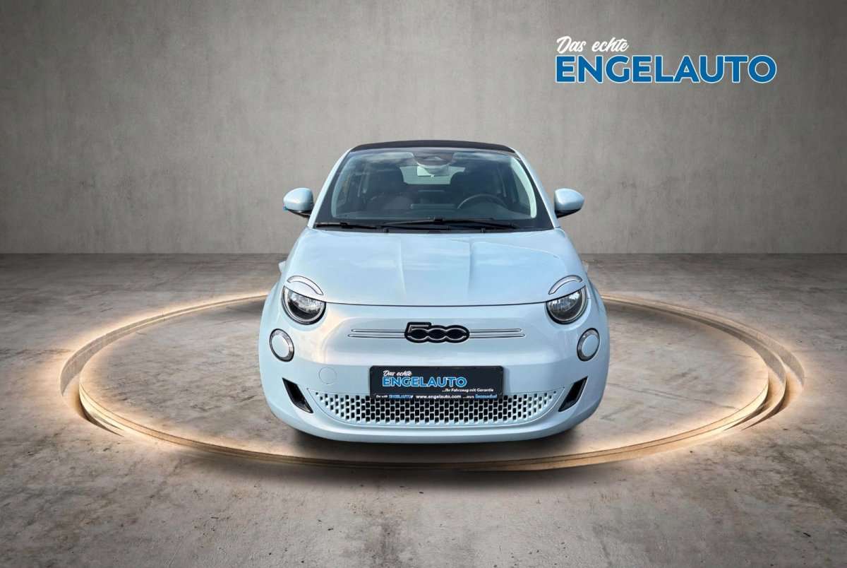 Fahrzeugbild eines Fiat 500