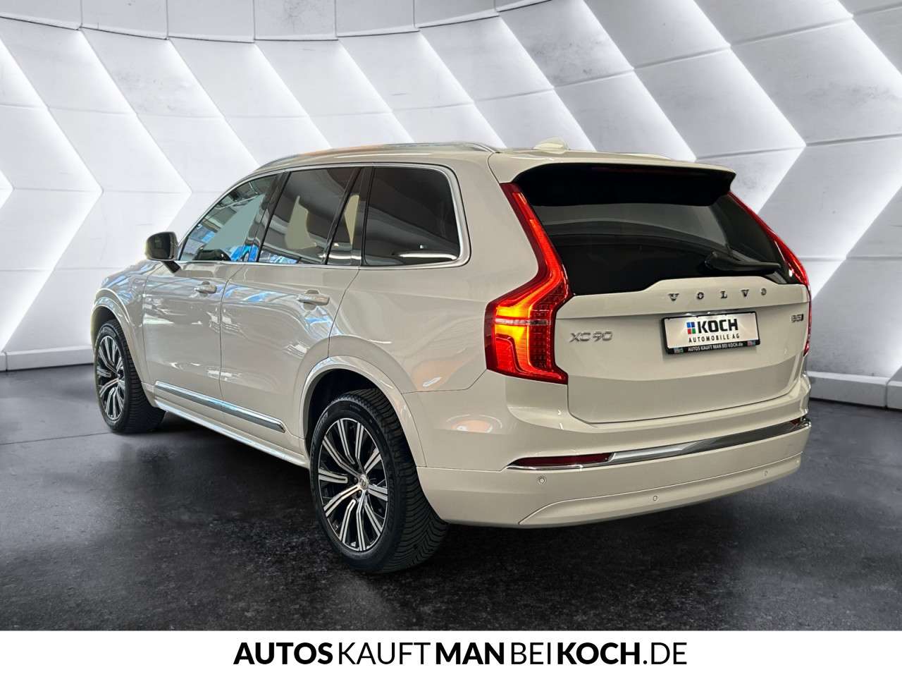 Fahrzeugbild eines Volvo XC90