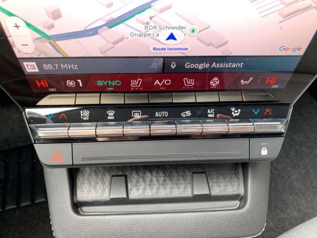 Fahrzeugbild eines Renault Scenic E-TECH