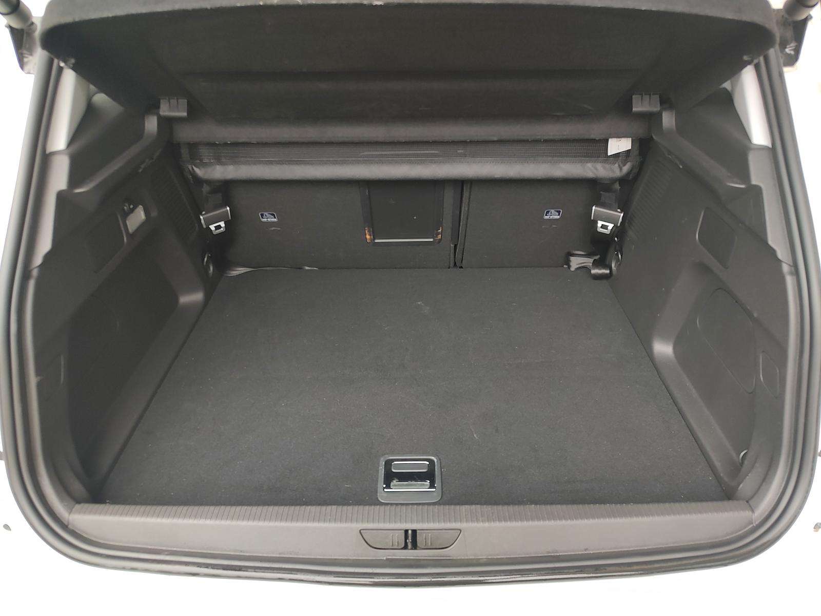 Fahrzeugbild eines Opel Grandland X