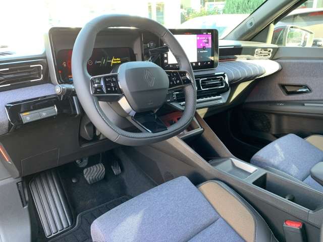 Fahrzeugbild eines Renault 5 E-TECH