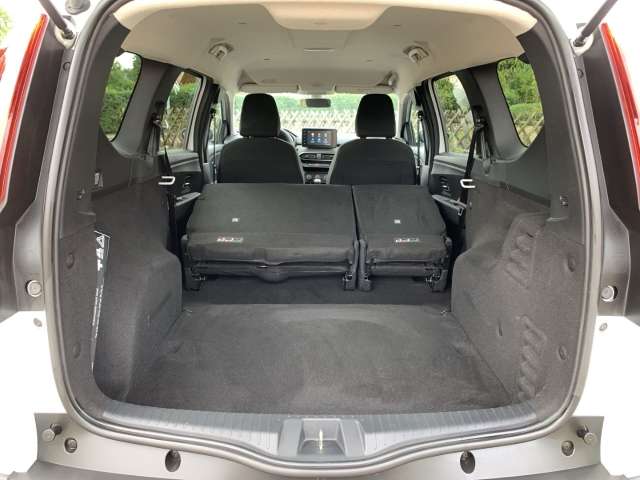 Fahrzeugbild eines Dacia Jogger