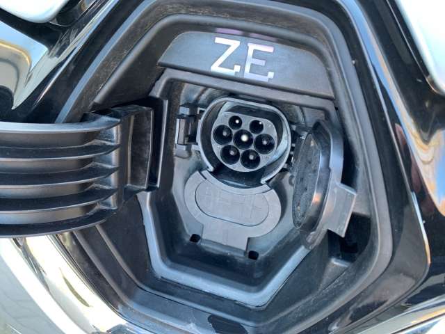 Fahrzeugbild eines Renault ZOE