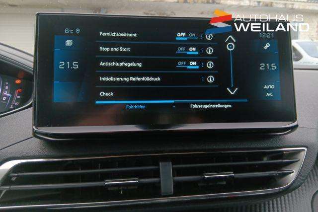 Fahrzeugbild eines Peugeot 5008