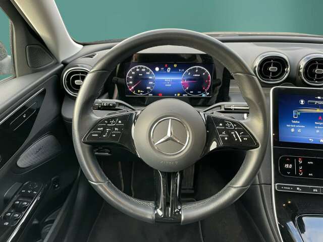 Fahrzeugbild eines Mercedes-Benz C-Klasse