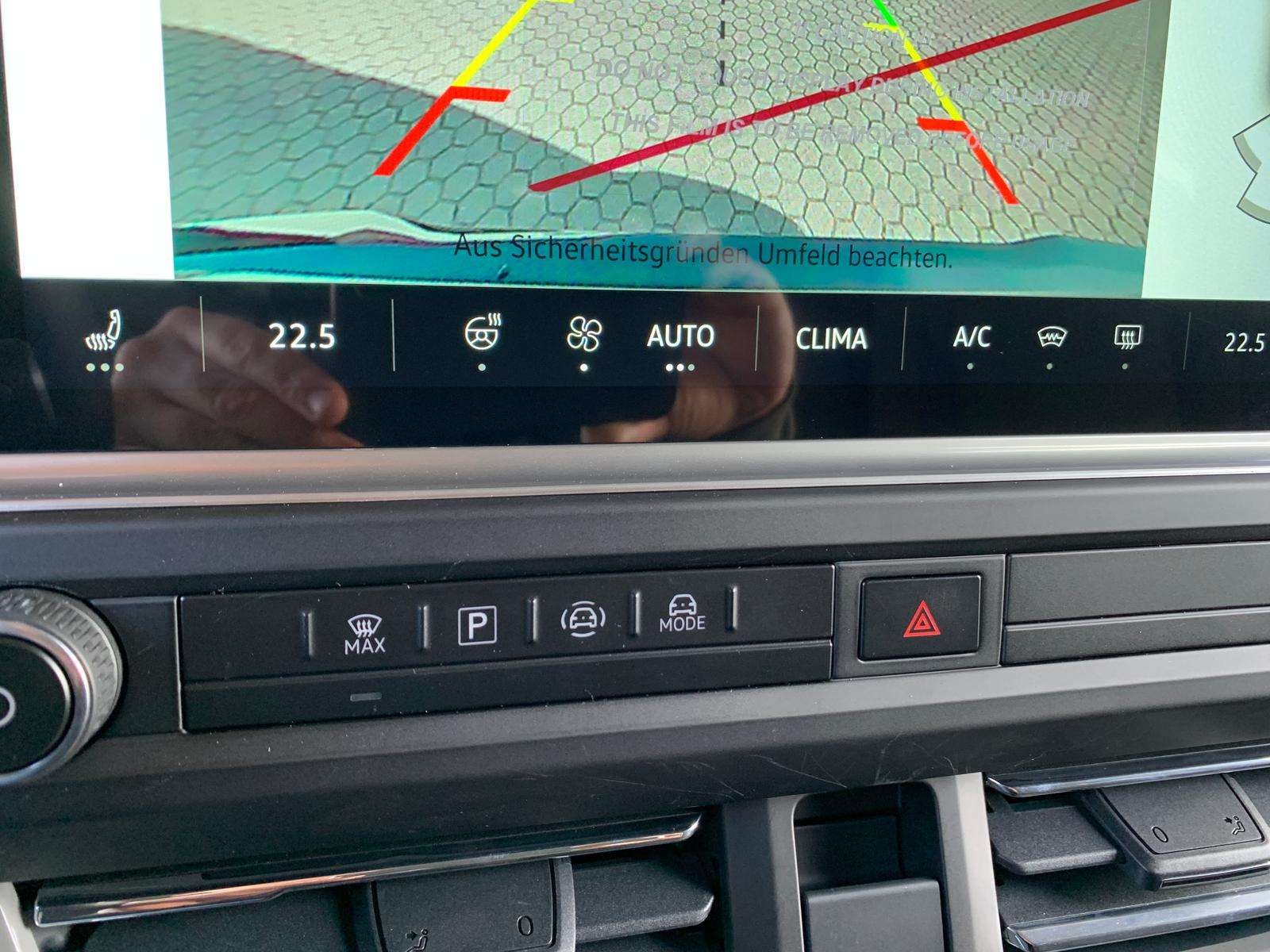 Fahrzeugbild eines Volkswagen Caravelle