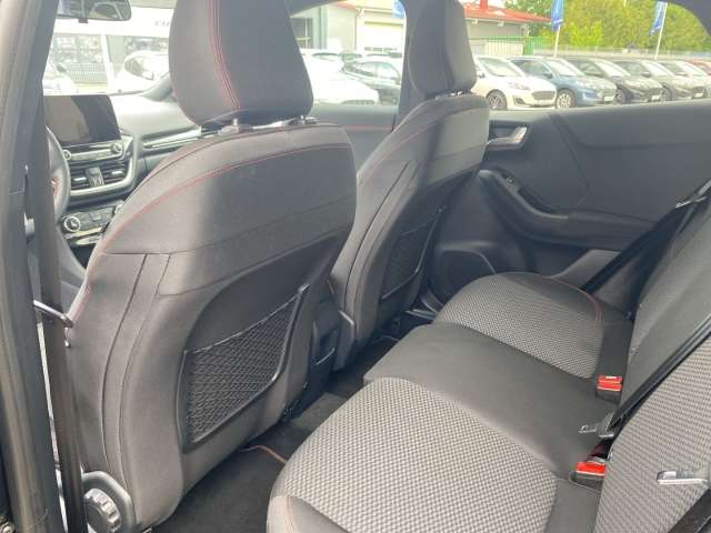 Fahrzeugbild eines Ford Puma