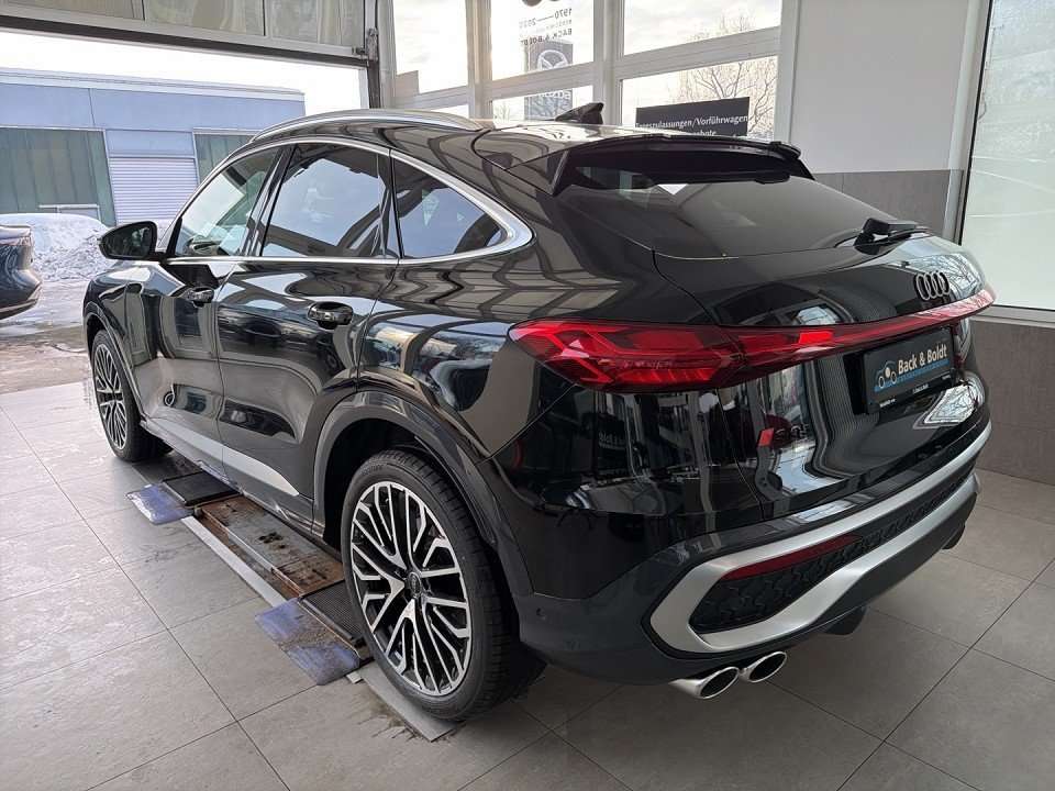 Fahrzeugbild eines Audi SQ5