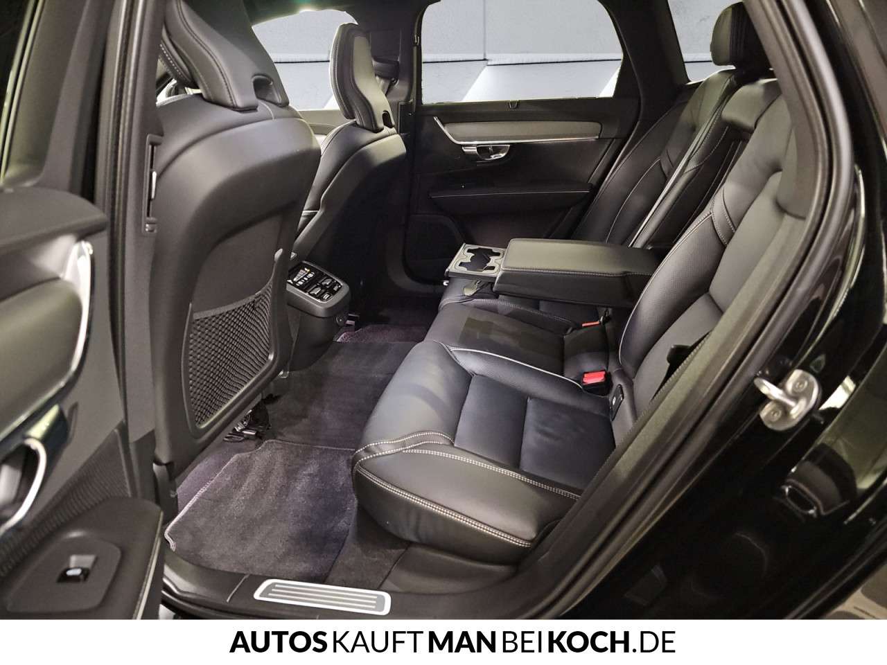 Fahrzeugbild eines Volvo V90