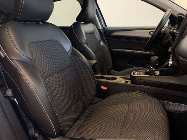 Fahrzeugbild eines Renault Arkana