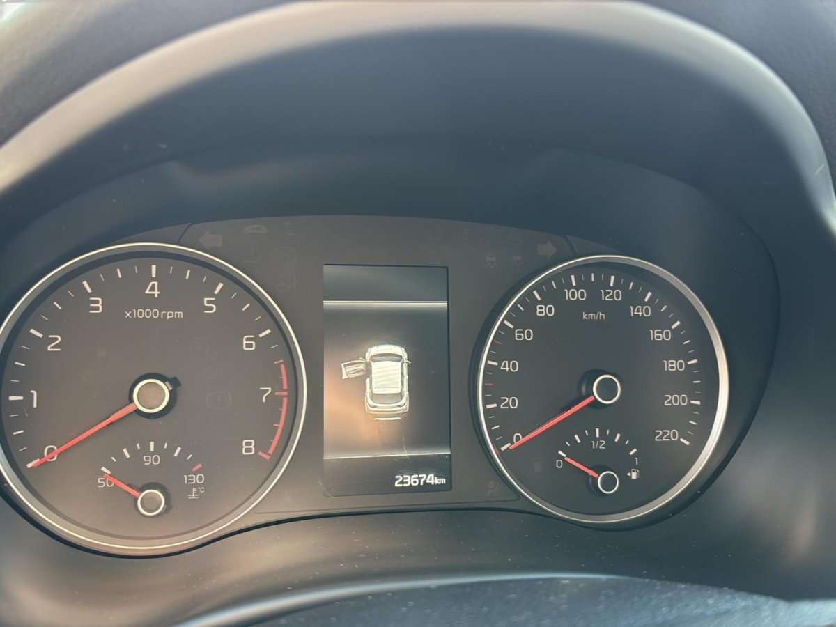 Fahrzeugbild eines Kia Stonic