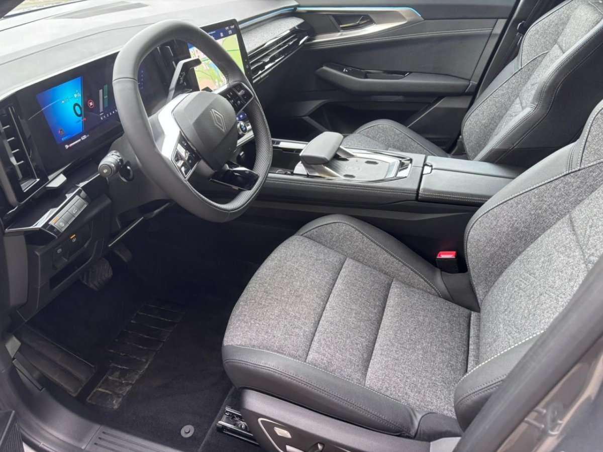 Fahrzeugbild eines Renault Austral