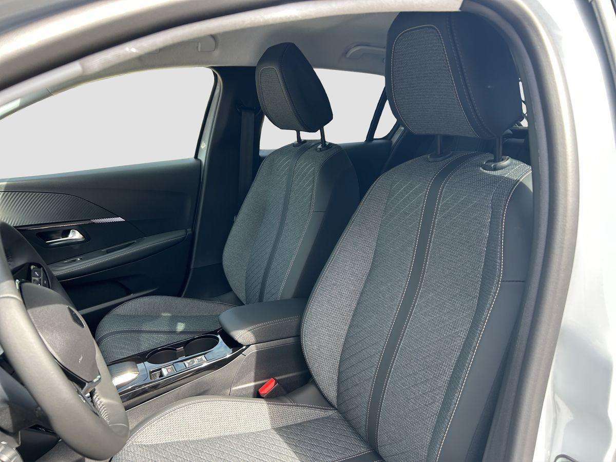 Fahrzeugbild eines Peugeot 208