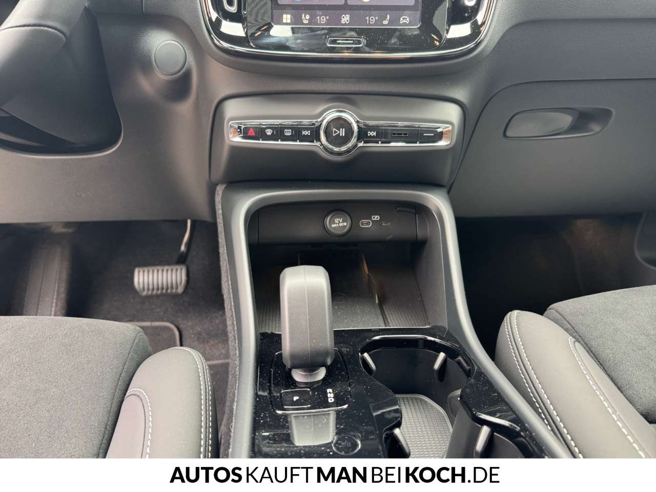 Fahrzeugbild eines Volvo EX40