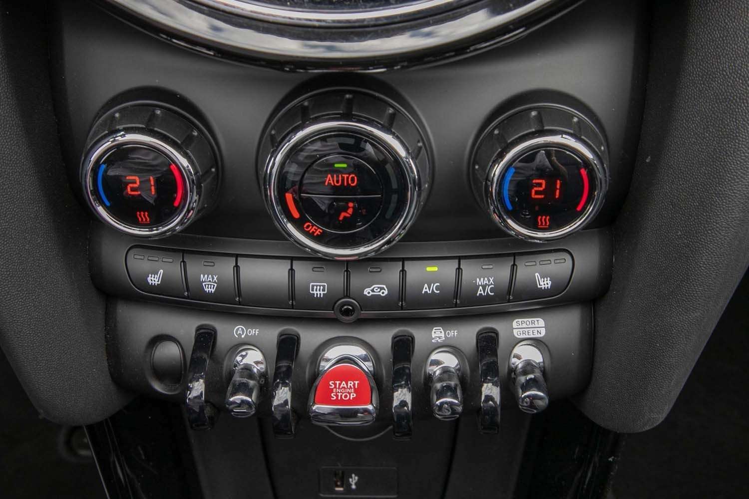 Fahrzeugbild eines MINI MINI