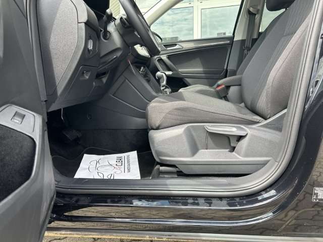 Fahrzeugbild eines Volkswagen Tiguan Allspace