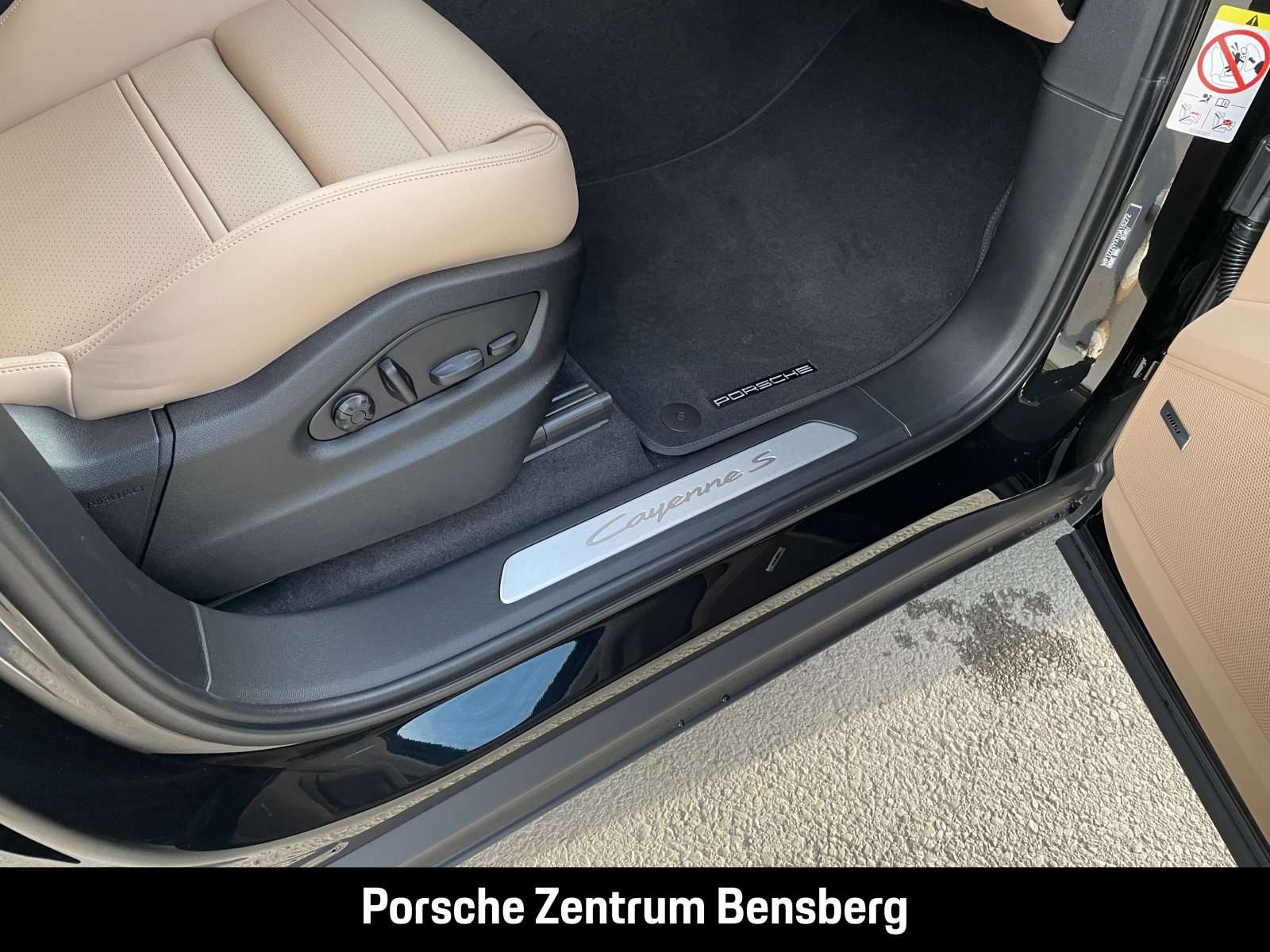 Fahrzeugbild eines Porsche Cayenne