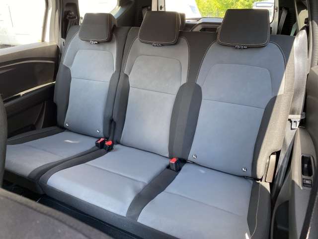 Fahrzeugbild eines Dacia Jogger