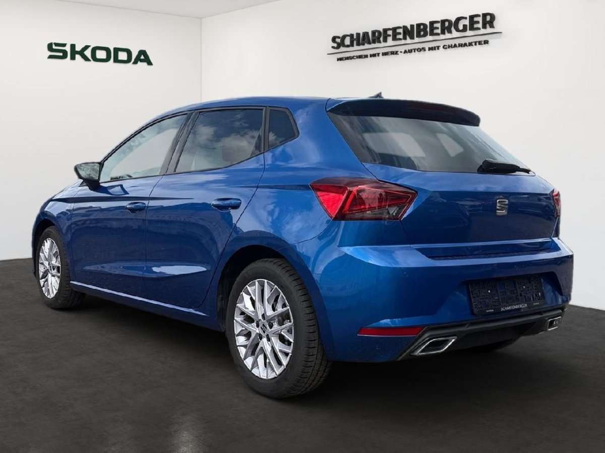 Fahrzeugbild eines SEAT Ibiza