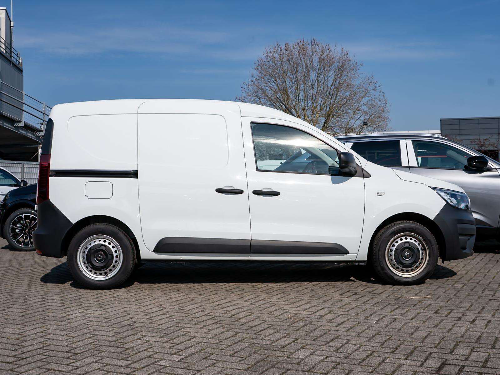 Fahrzeugbild eines Renault Express