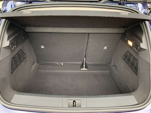 Fahrzeugbild eines Renault Megane E-TECH