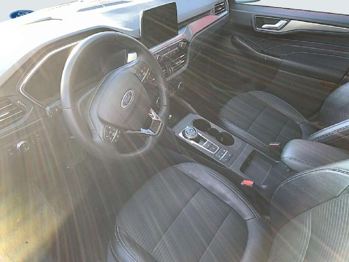 Fahrzeugbild eines Ford Kuga