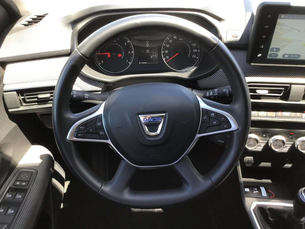 Fahrzeugbild eines Dacia Jogger