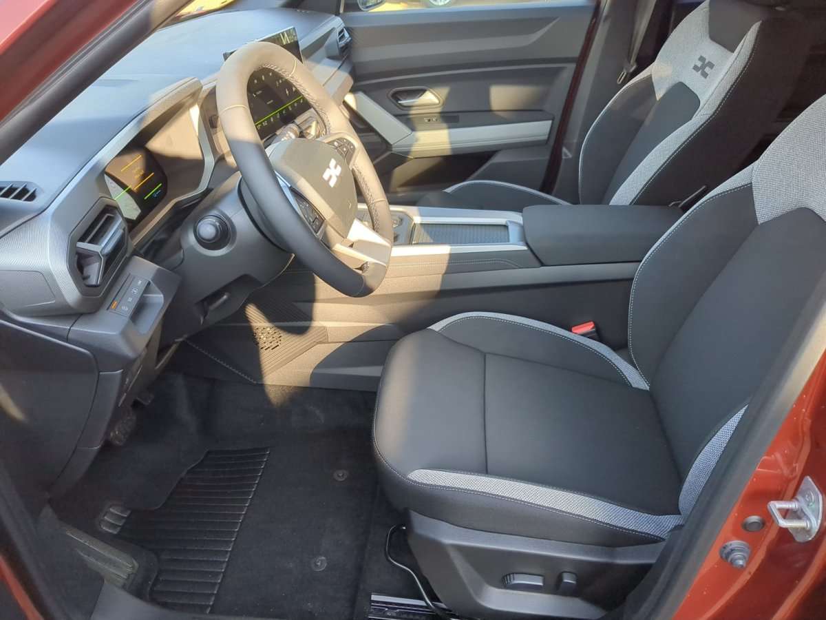Fahrzeugbild eines Dacia Bigster