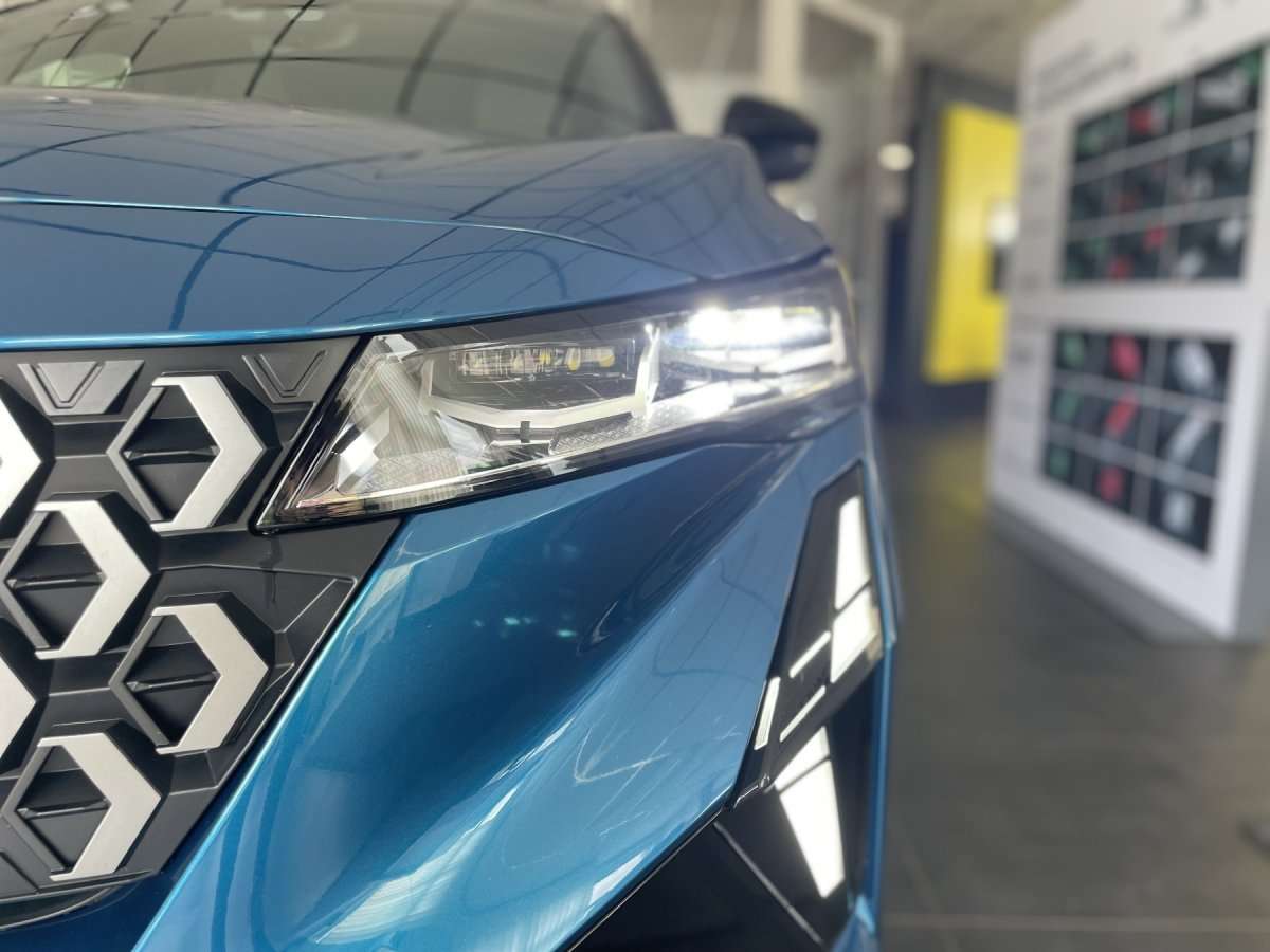 Fahrzeugbild eines Renault Austral